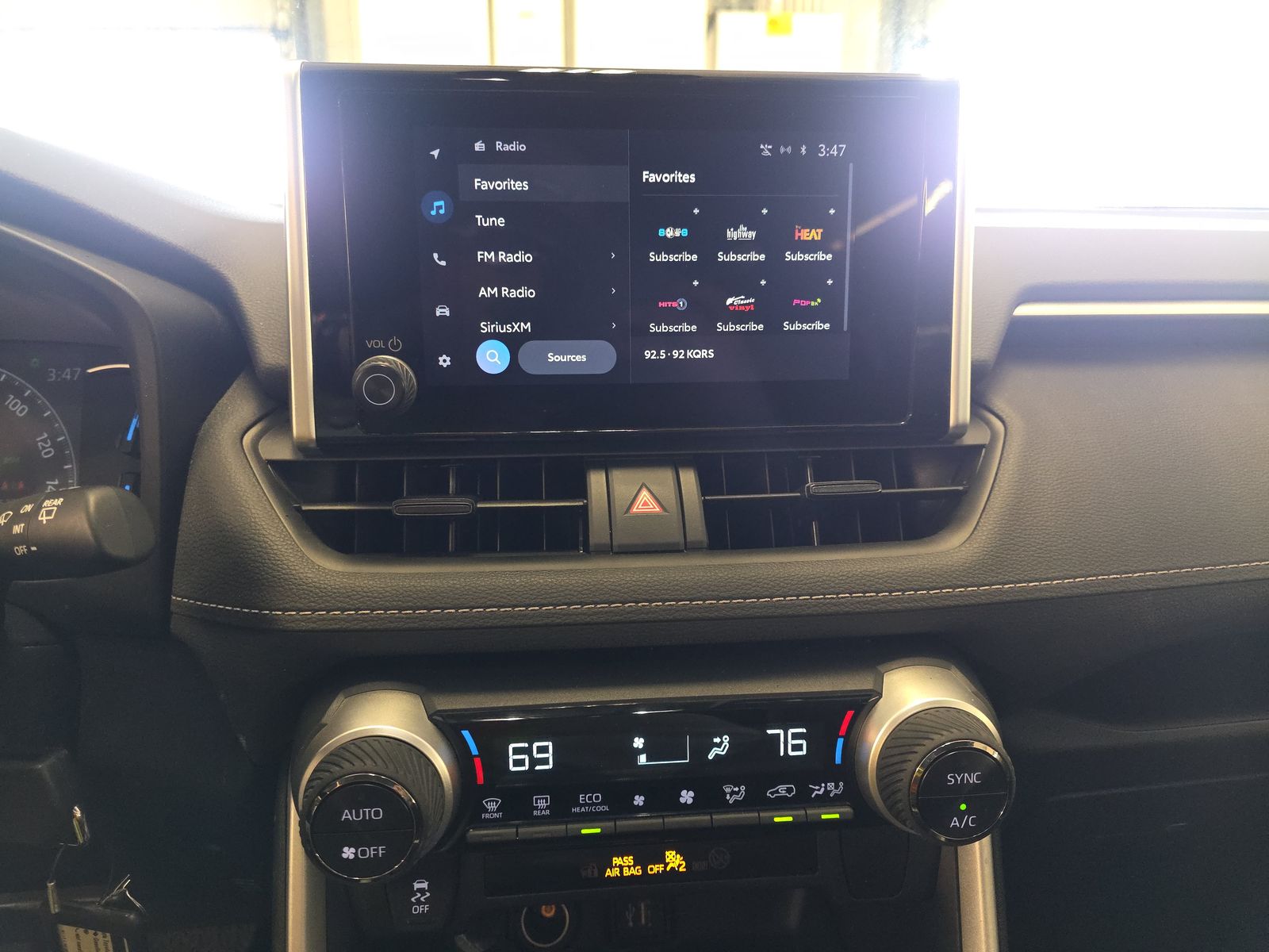 TOYOTA PRIUS - 10