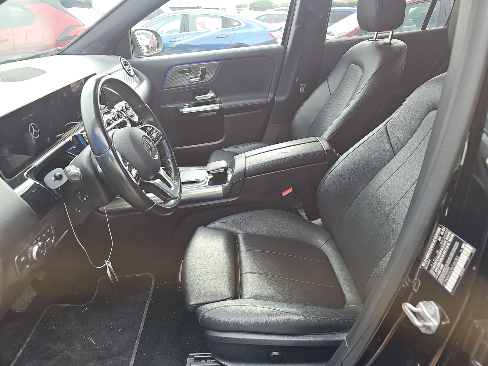 MERCEDES-BENZ GLA-CLASS - 8