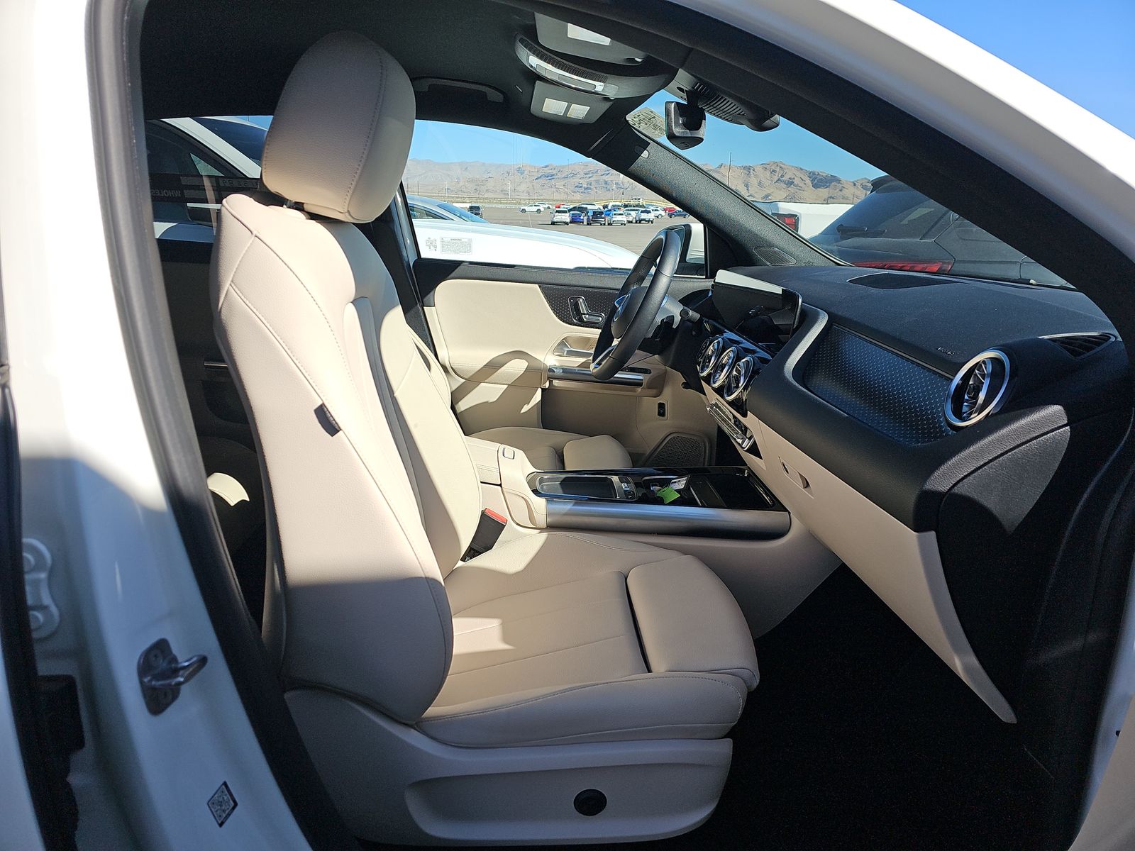 MERCEDES-BENZ GLA-CLASS - 9