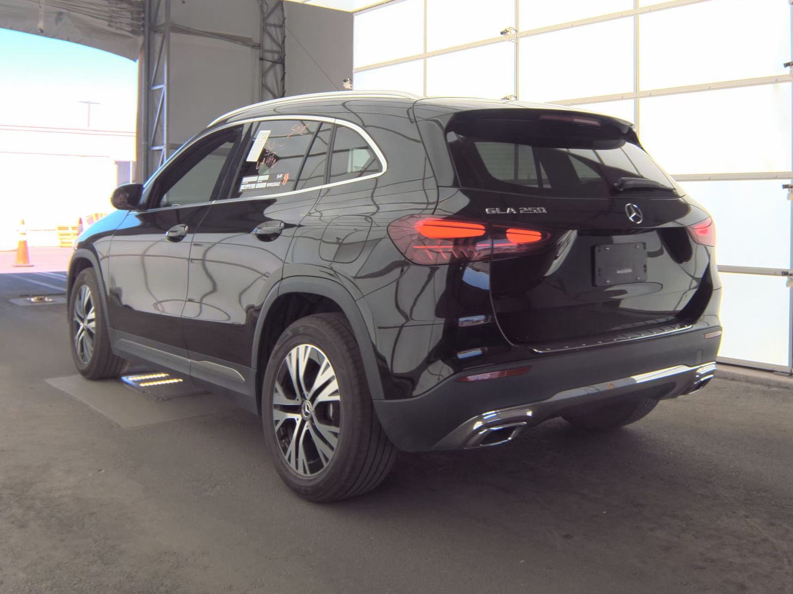 MERCEDES-BENZ GLA-CLASS - 7