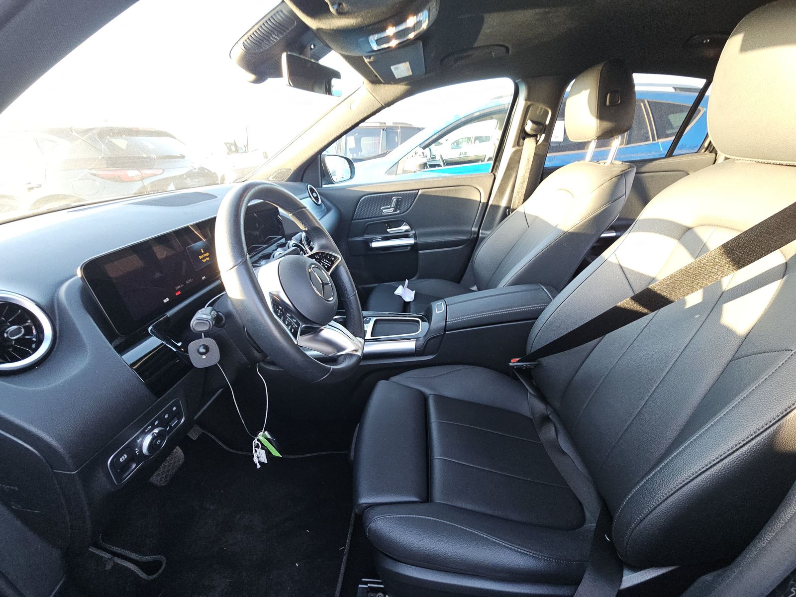 MERCEDES-BENZ GLA-CLASS - 8