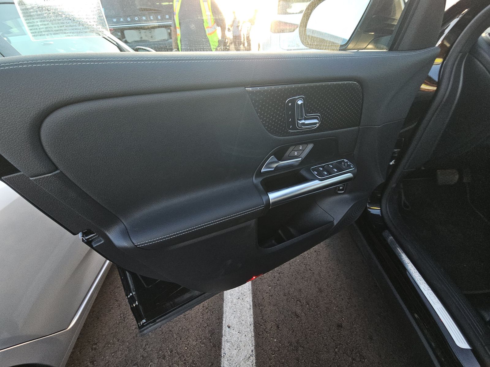 MERCEDES-BENZ GLA-CLASS - 10