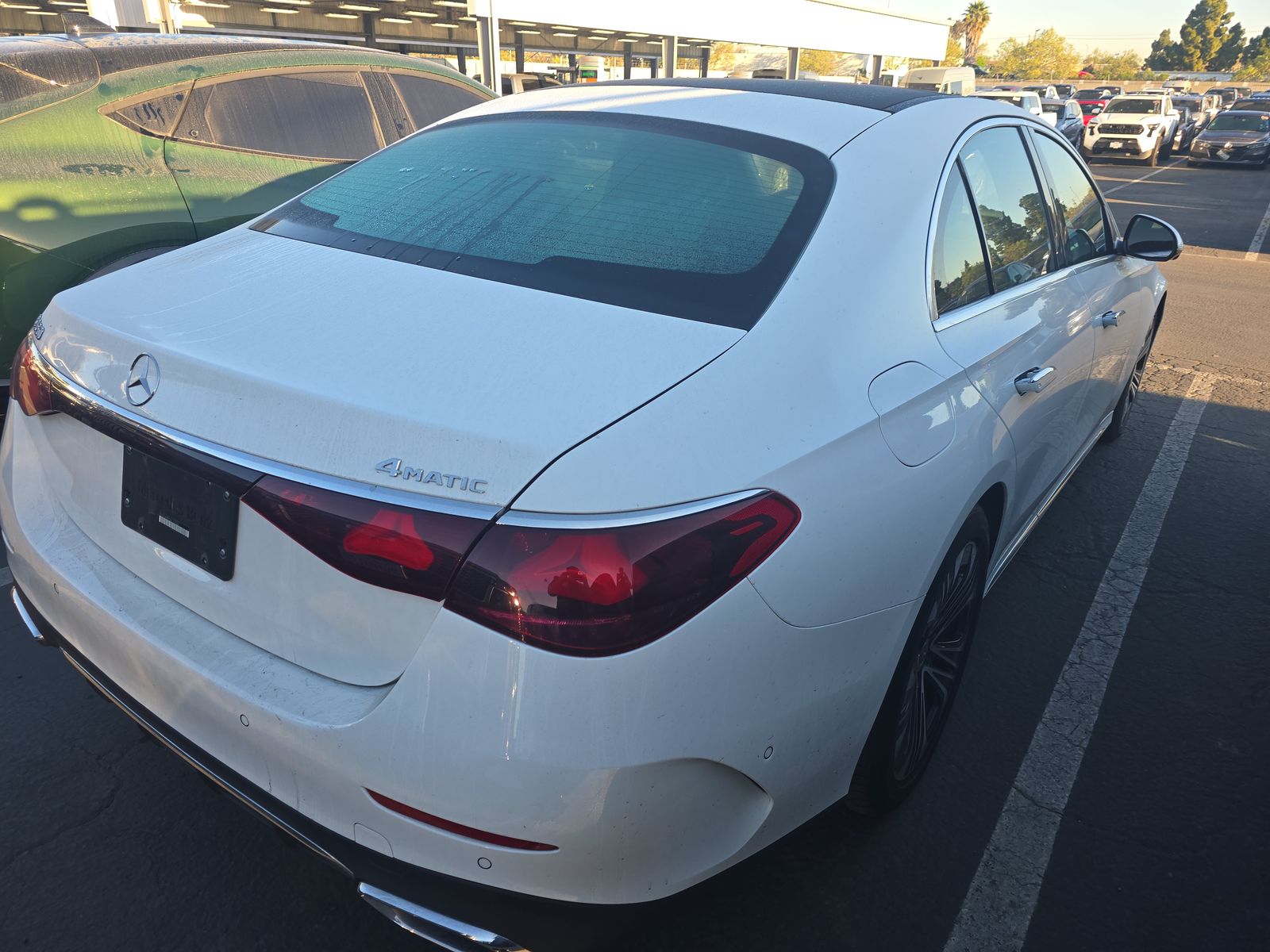 MERCEDES-BENZ E-CLASS - 5