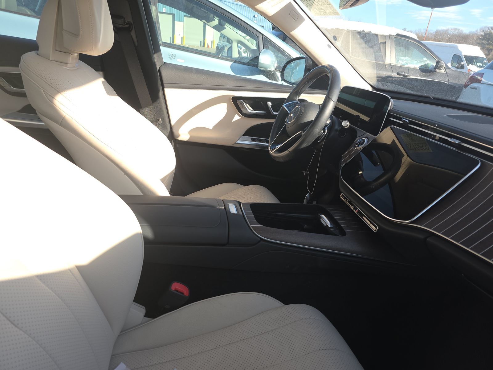 MERCEDES-BENZ E-CLASS - 9