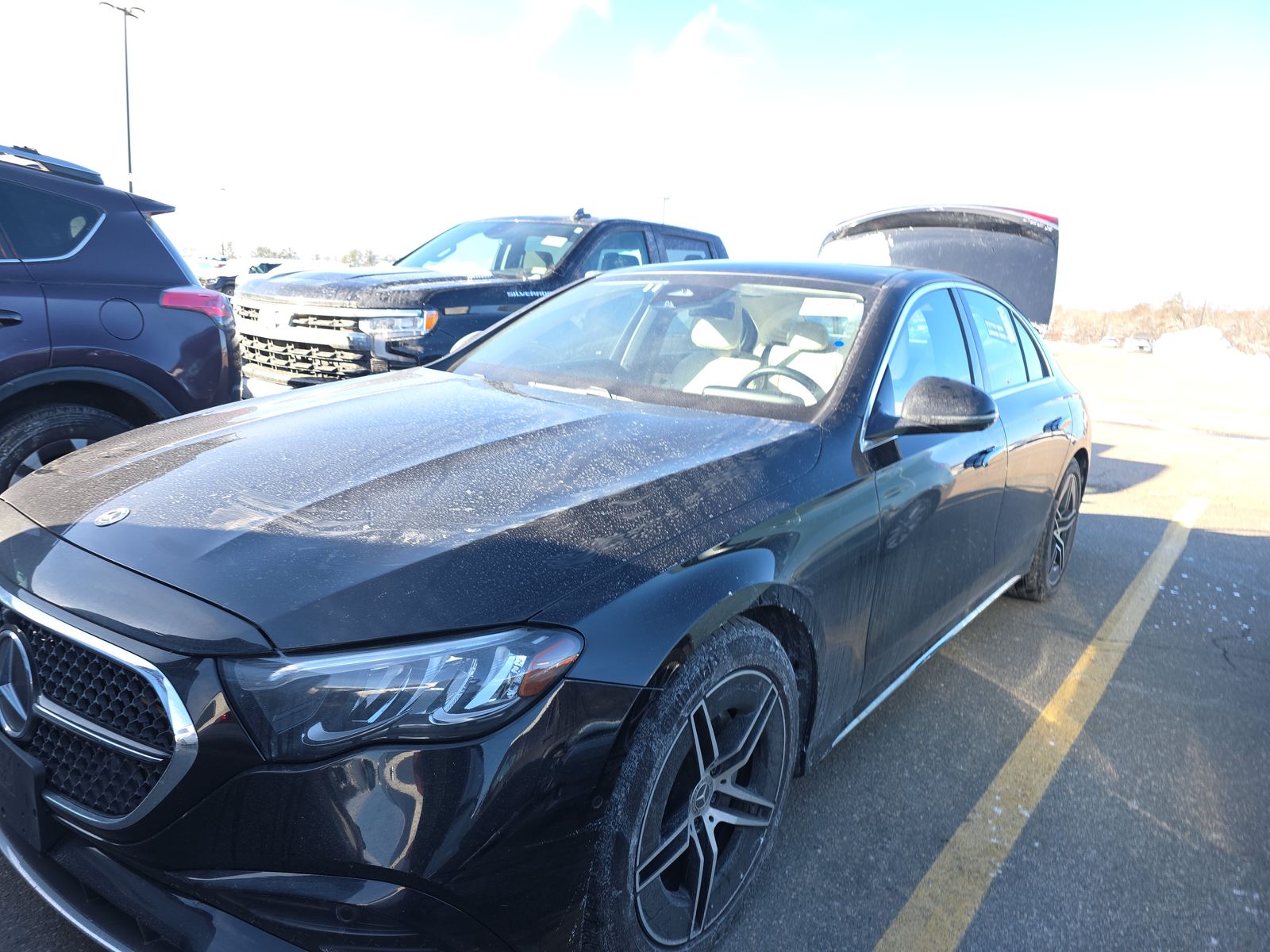 MERCEDES-BENZ E-CLASS - 1