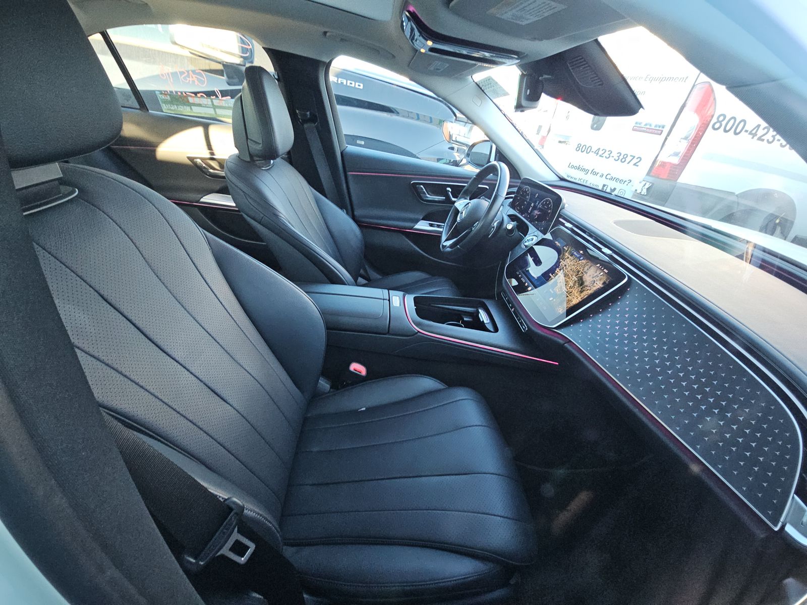 MERCEDES-BENZ E-CLASS - 9