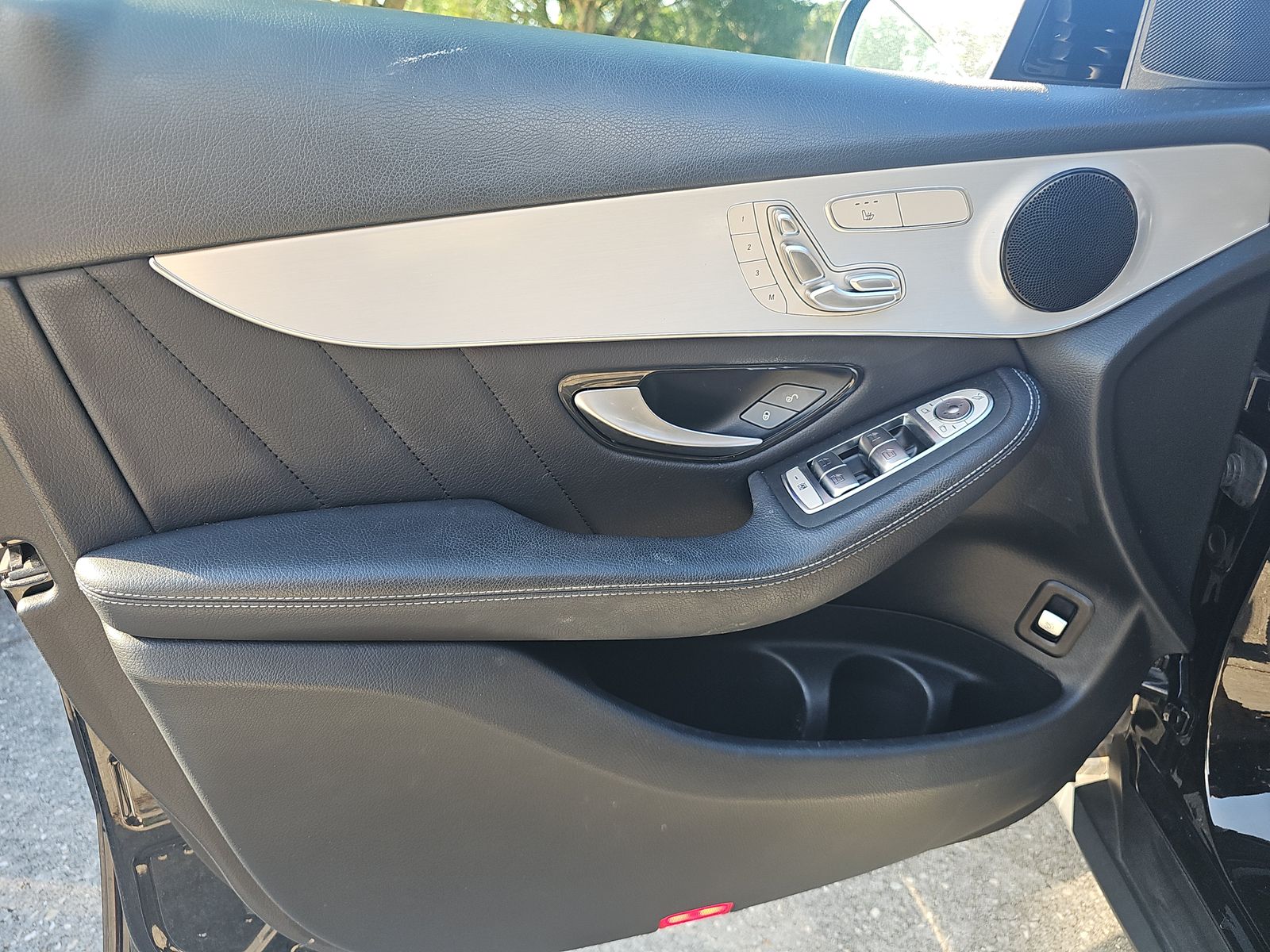 MERCEDES-BENZ GLC-CLASS - 10