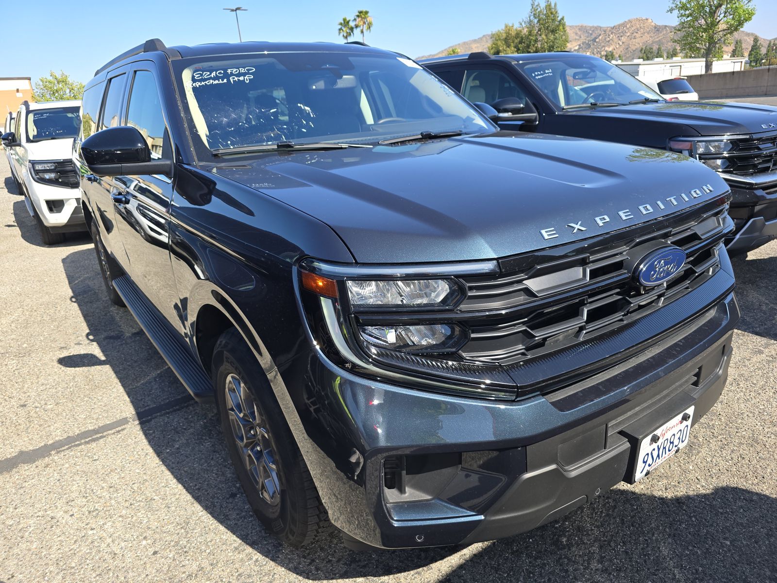 FORD EXPEDITION MAX - 4