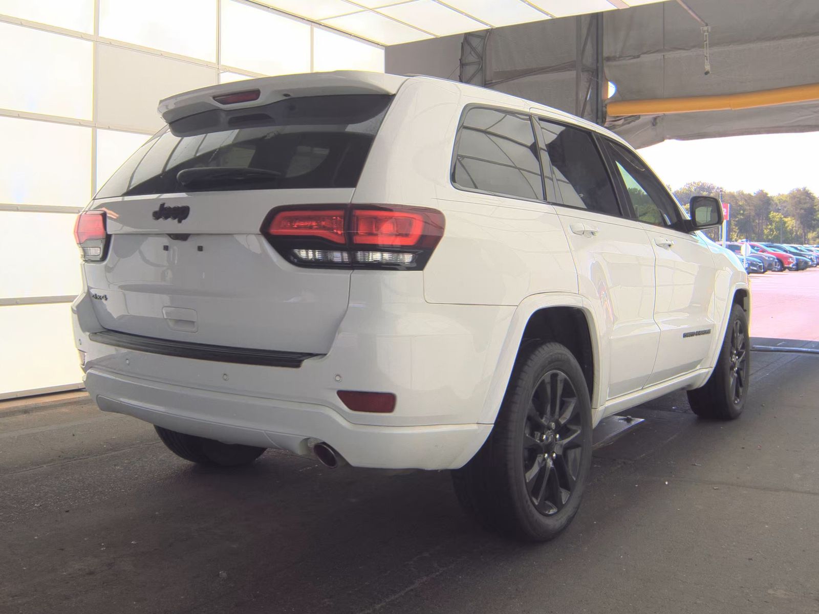 JEEP GRAND CHEROKEE - 5