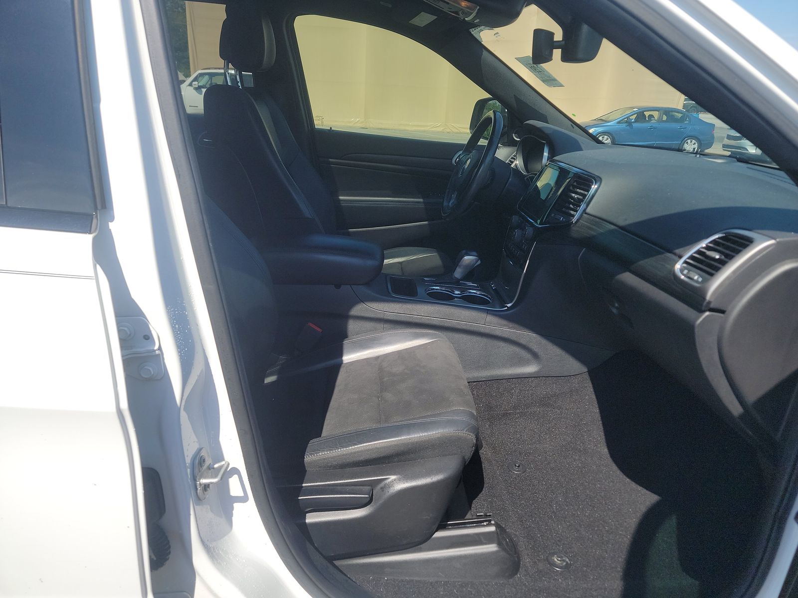 JEEP GRAND CHEROKEE - 9