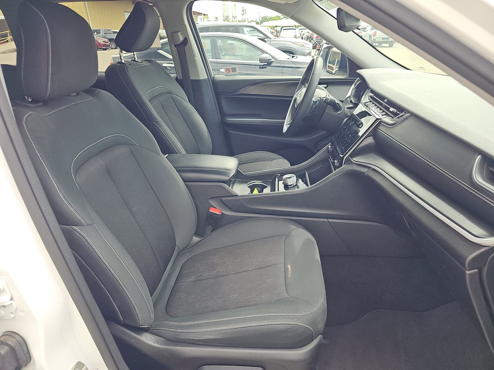 JEEP GRAND CHEROKEE - 9