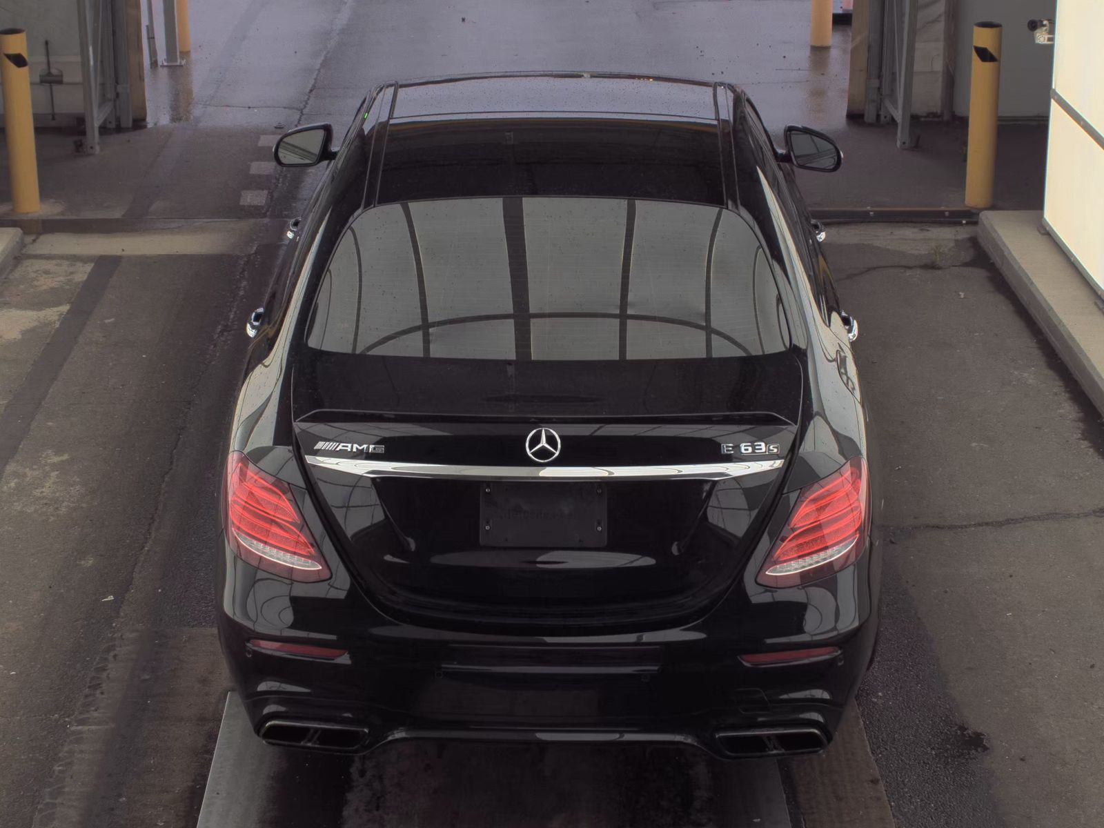 MERCEDES-BENZ E-CLASS AMG - 6