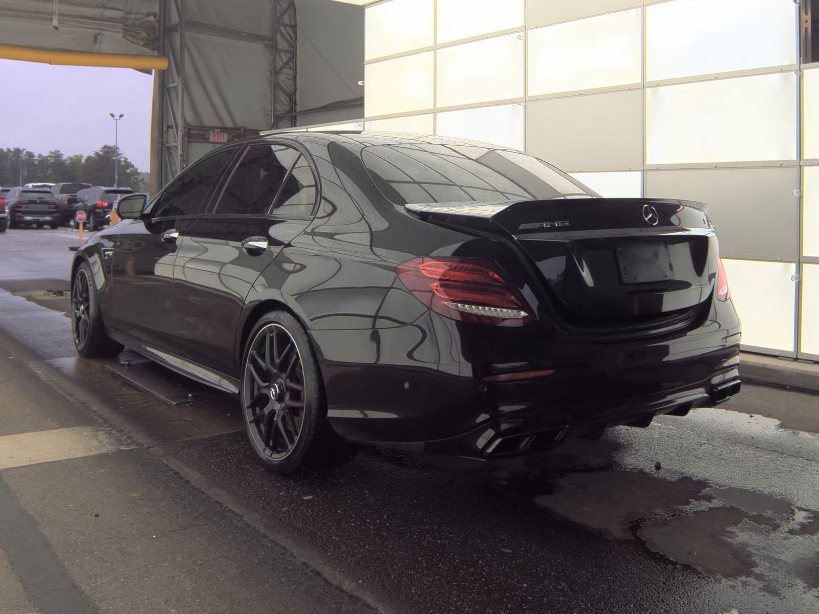 MERCEDES-BENZ E-CLASS AMG - 7