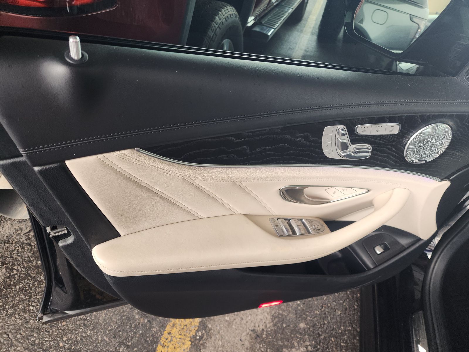 MERCEDES-BENZ E-CLASS AMG - 10