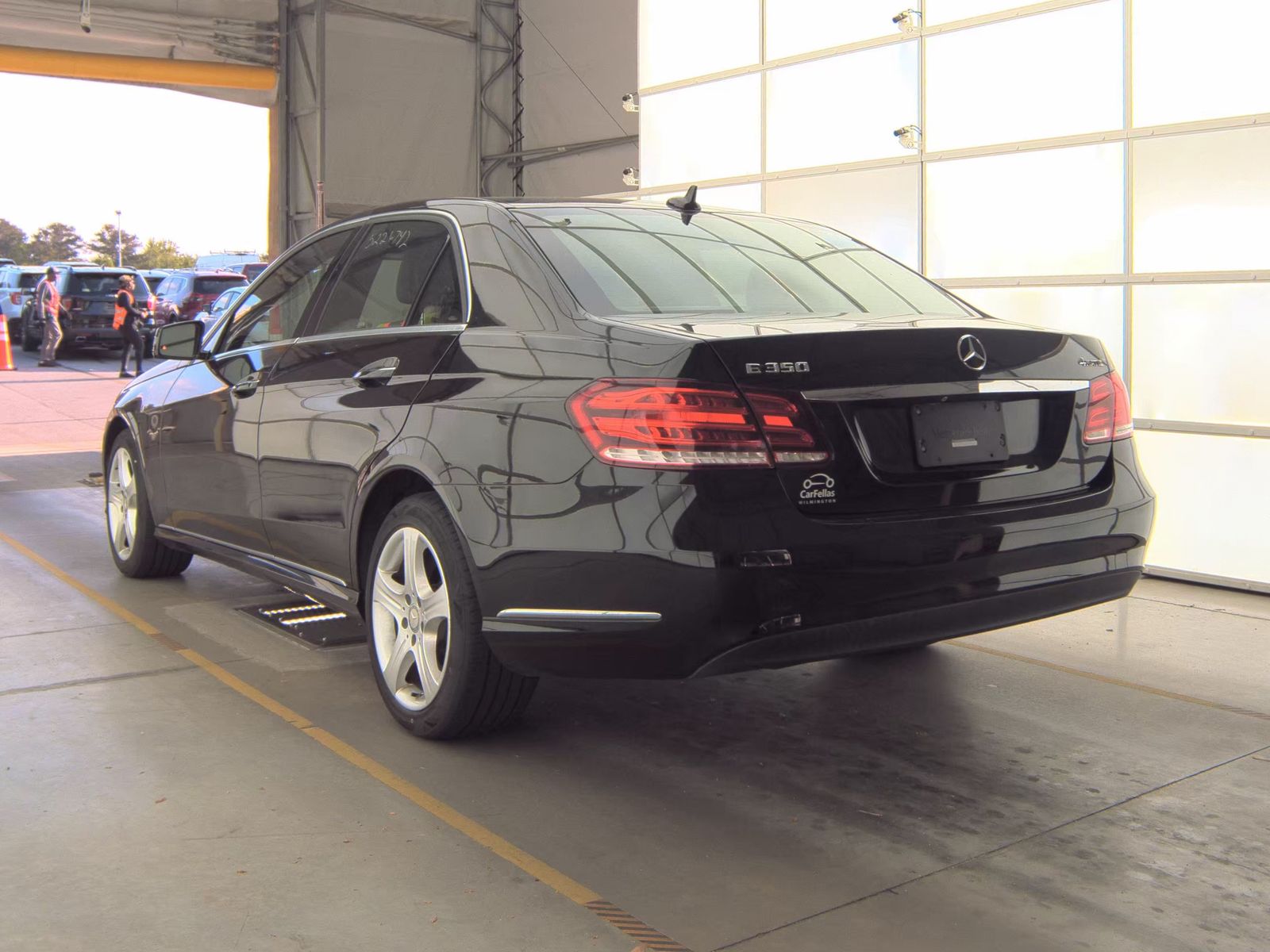 MERCEDES-BENZ E-CLASS - 7