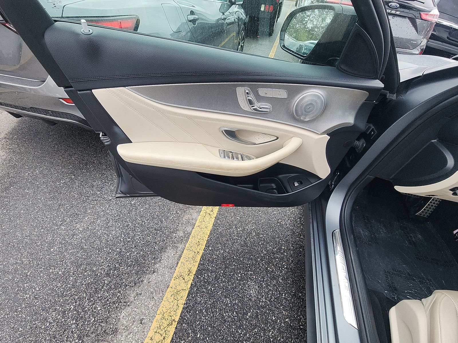 MERCEDES-BENZ E-CLASS AMG - 10