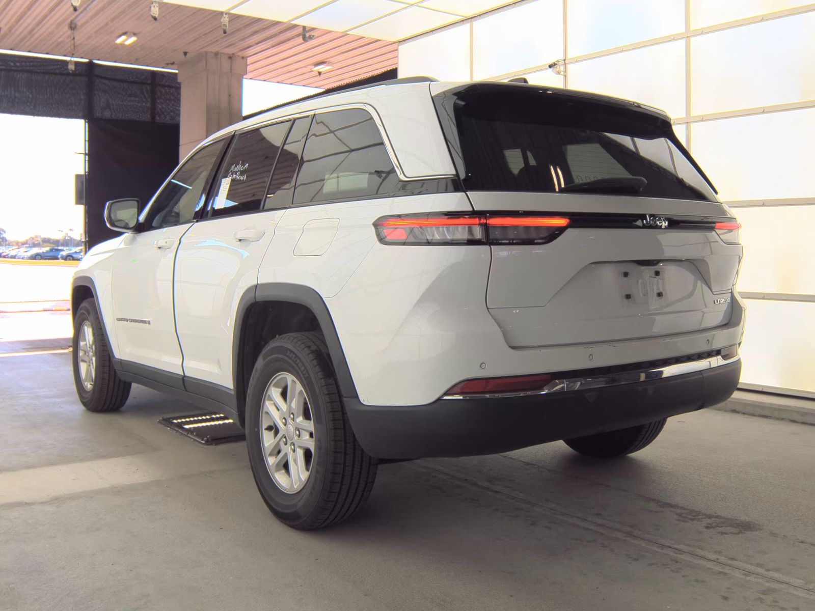 JEEP GRAND CHEROKEE - 9