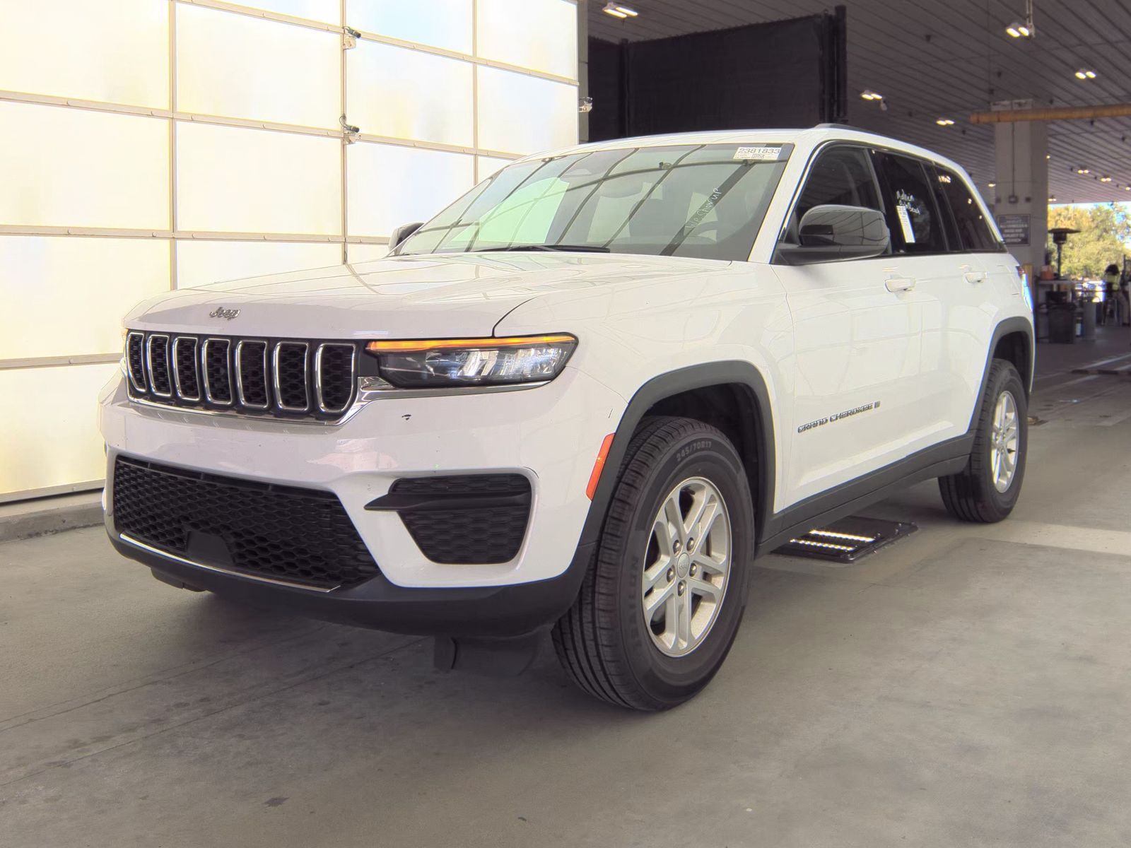 JEEP GRAND CHEROKEE - 1