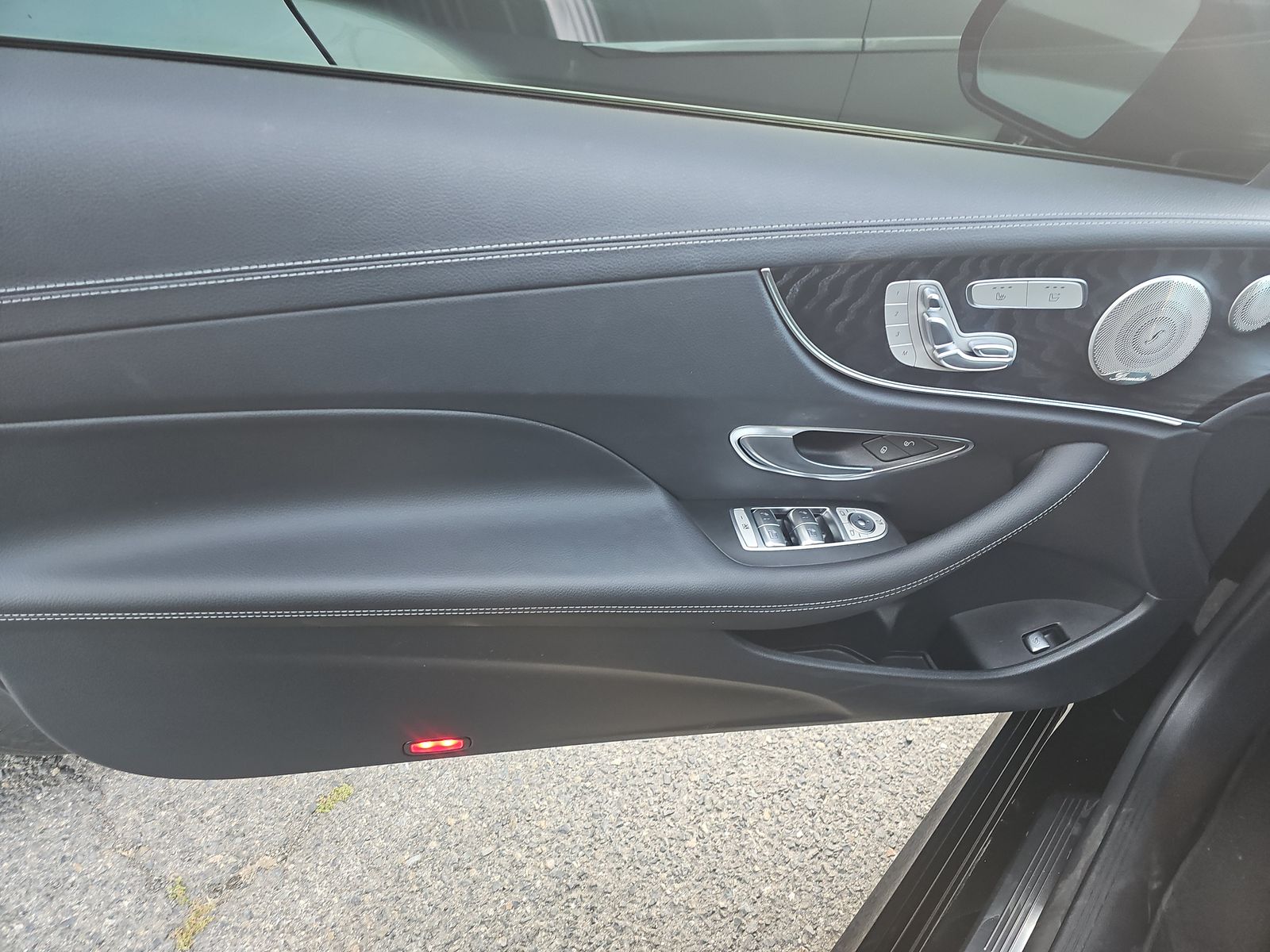 MERCEDES-BENZ E-CLASS - 10