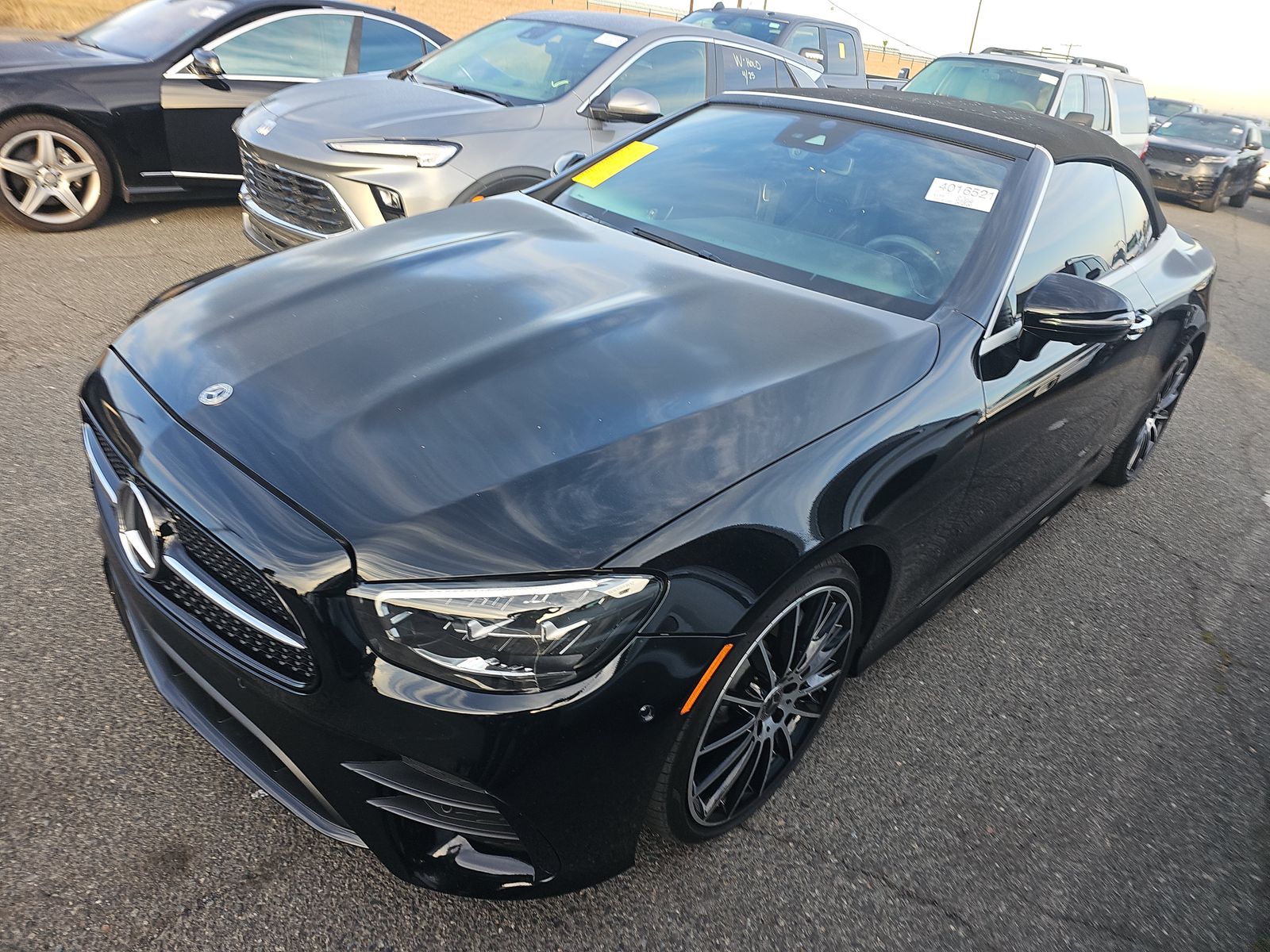 MERCEDES-BENZ E-CLASS - 1