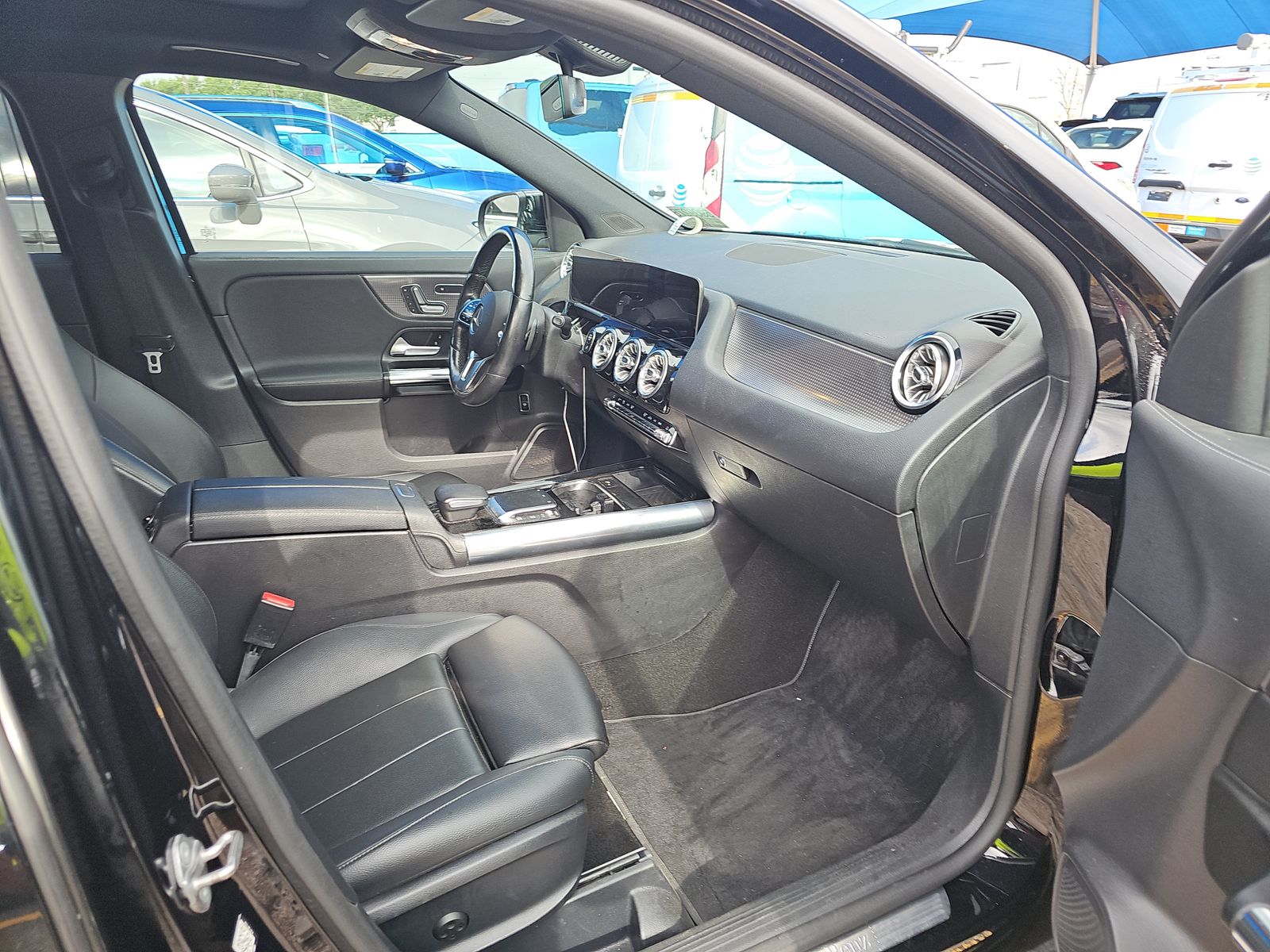 MERCEDES-BENZ GLA-CLASS - 9