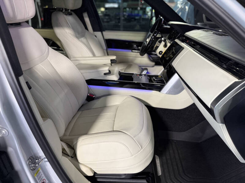 2024 Land Rover Range Rover Autobiography LWB AWD