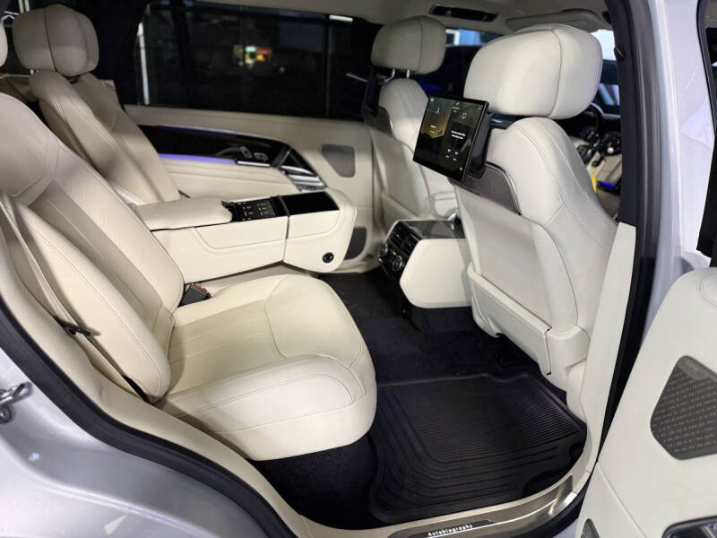 2024 Land Rover Range Rover Autobiography LWB AWD