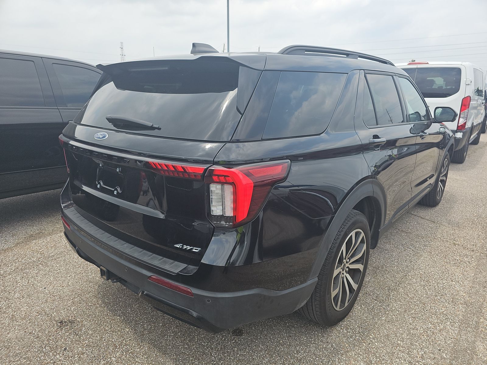 FORD EXPLORER - 5
