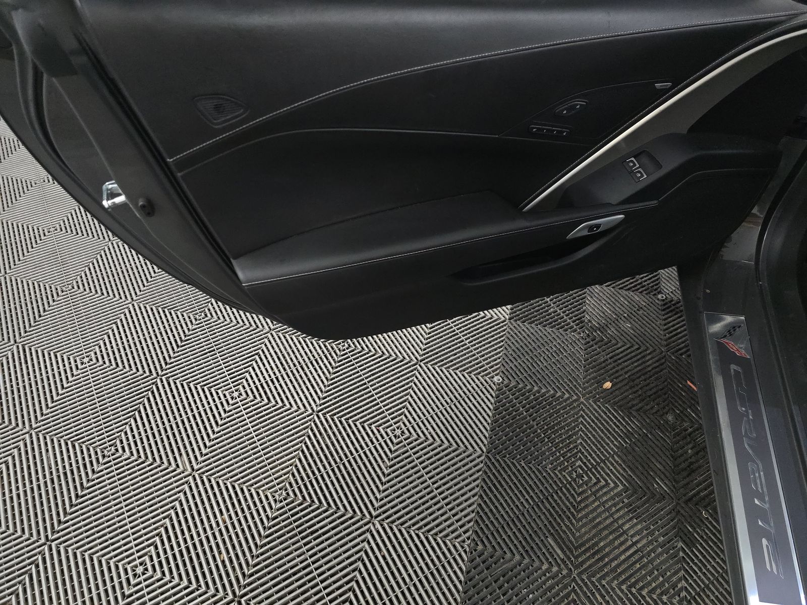 CHEVROLET CAMARO - 10