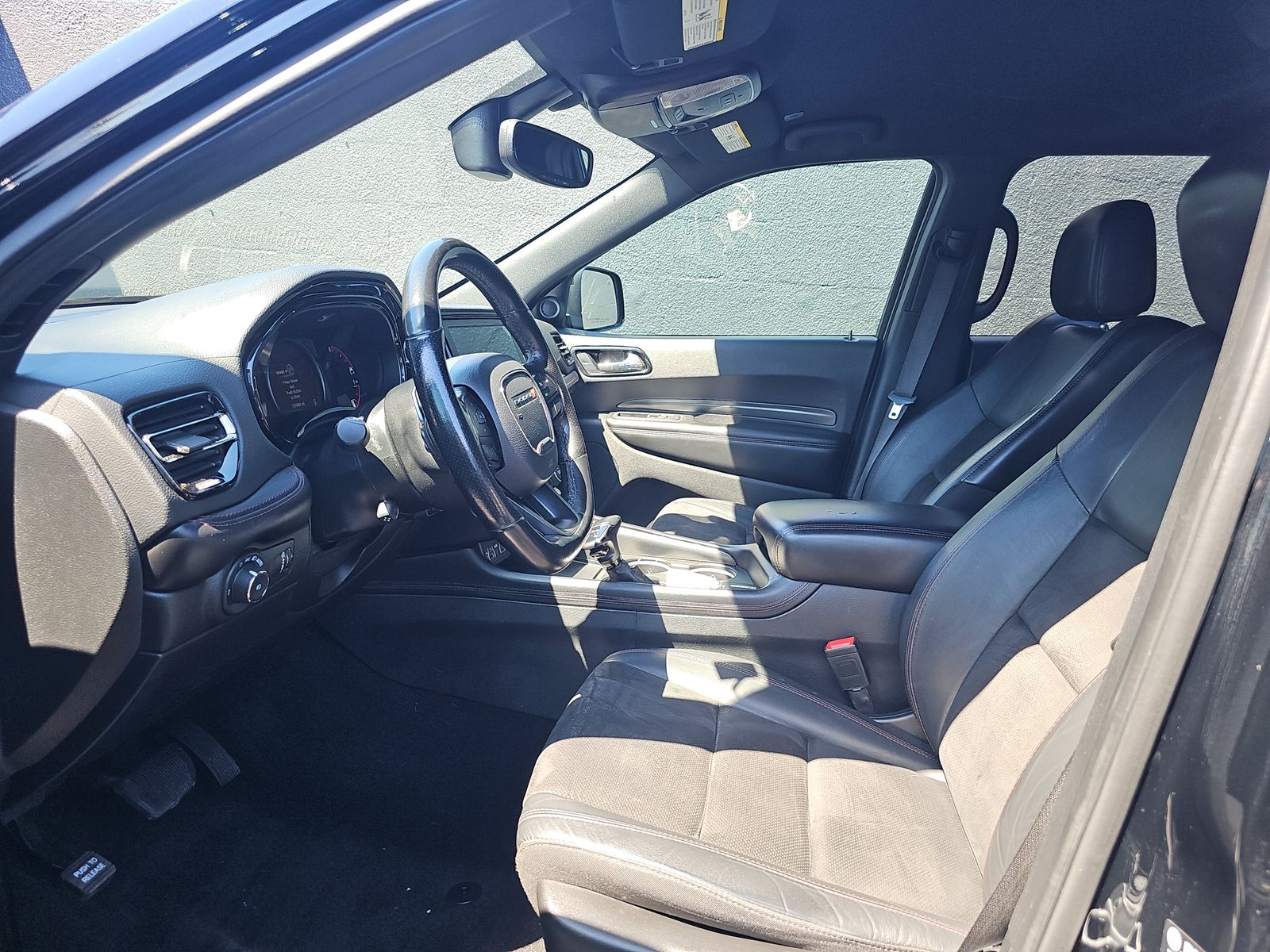 DODGE CHALLENGER - 8