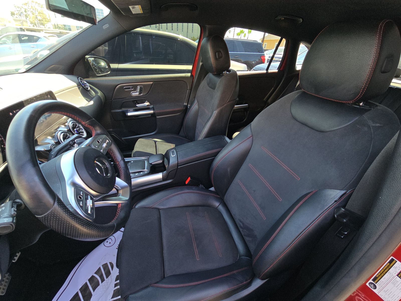 MERCEDES-BENZ GLA-CLASS - 8