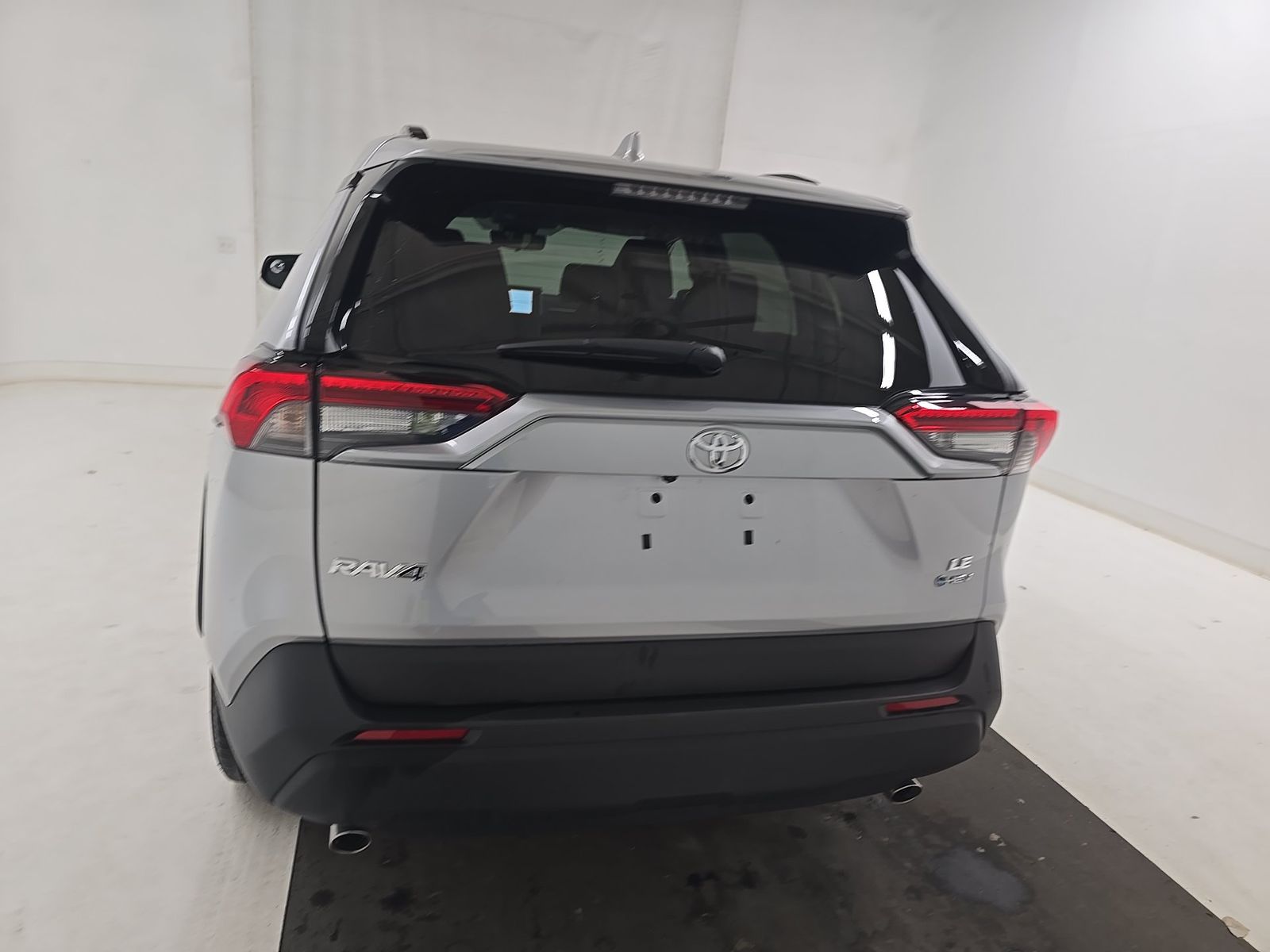 TOYOTA PRIUS - 6