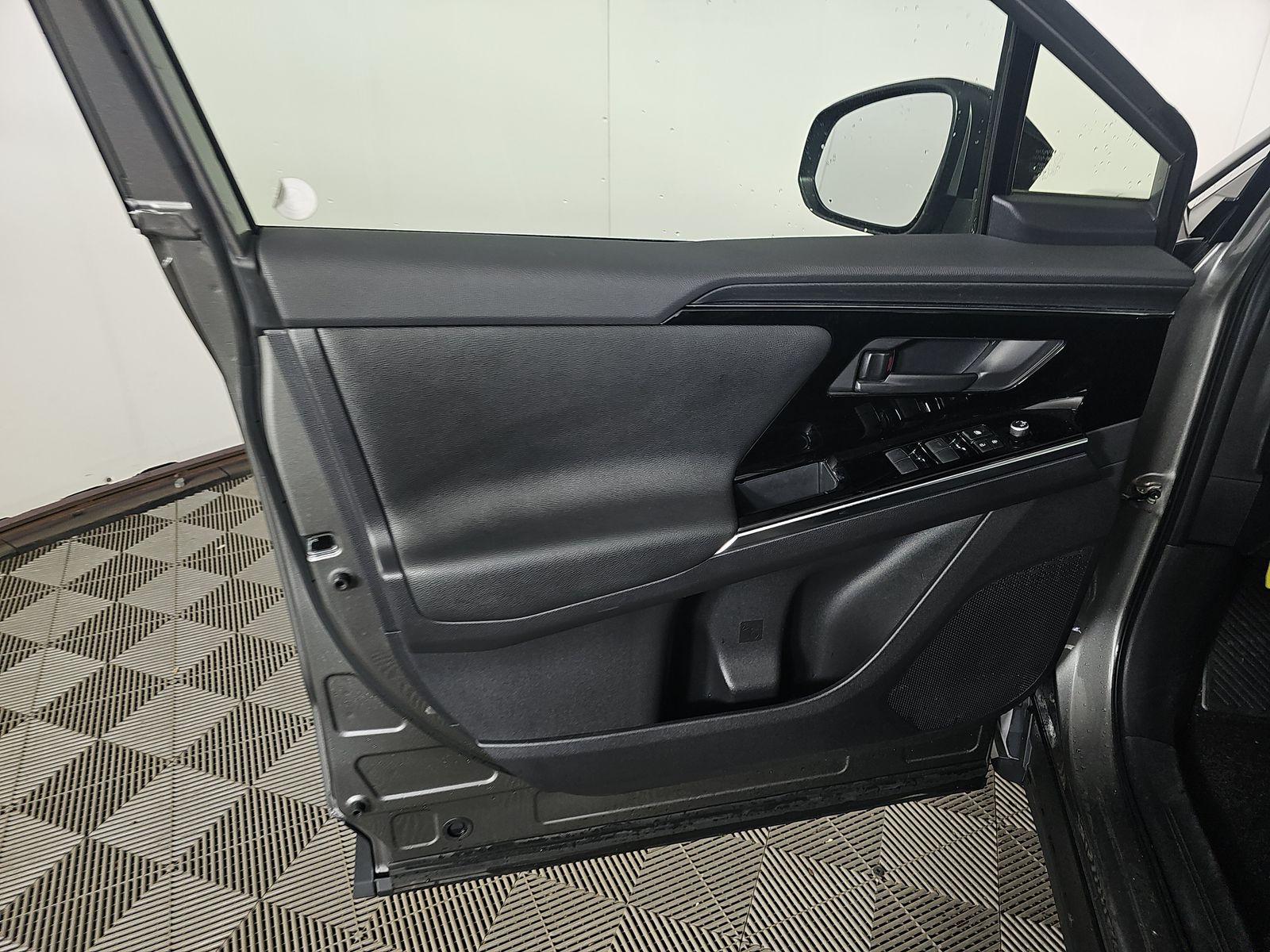 TOYOTA OTHER - 10