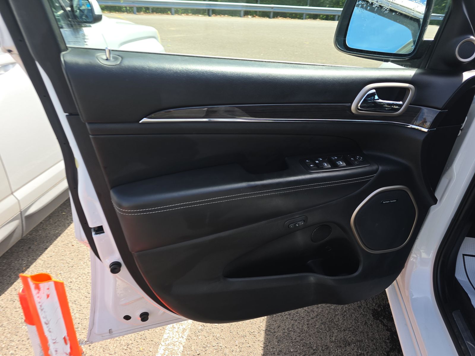 JEEP GRAND CHEROKEE - 10