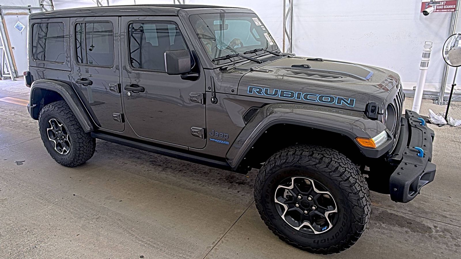 JEEP WRANGLER - 4
