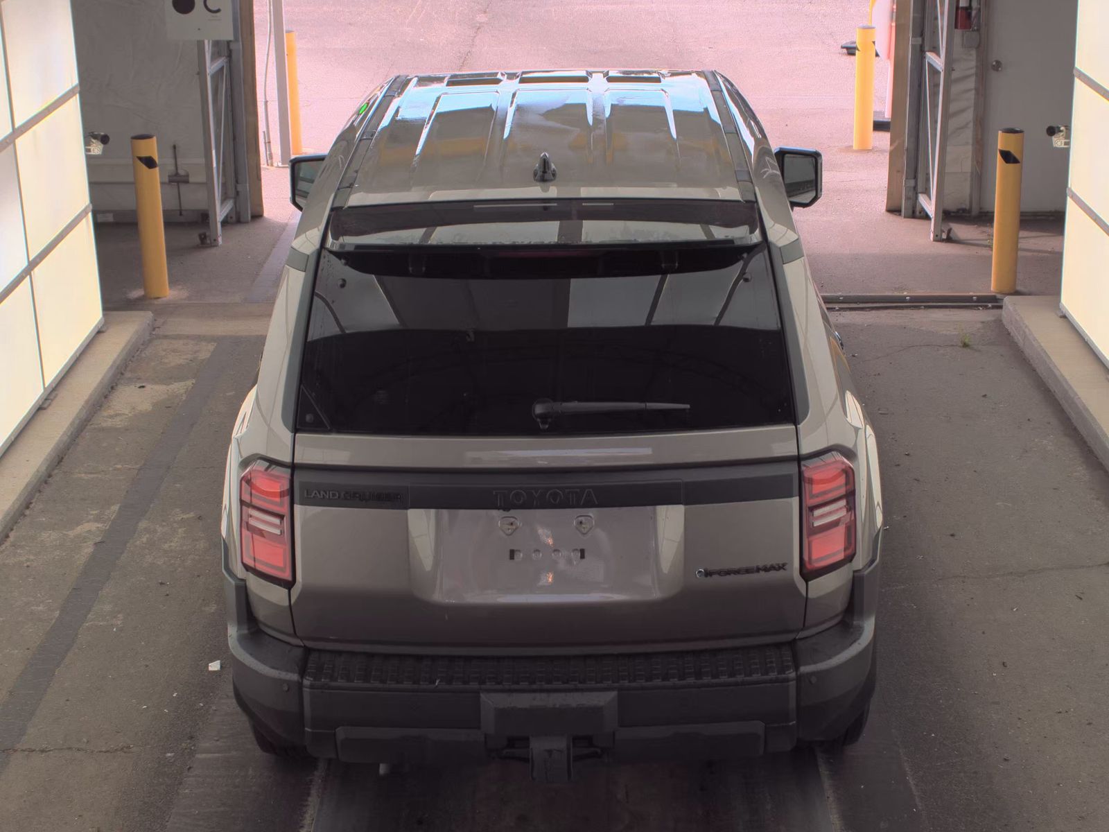 TOYOTA LAND CRUISER - 6