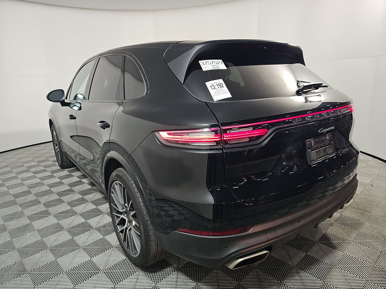 PORSCHE CAYENNE - 7