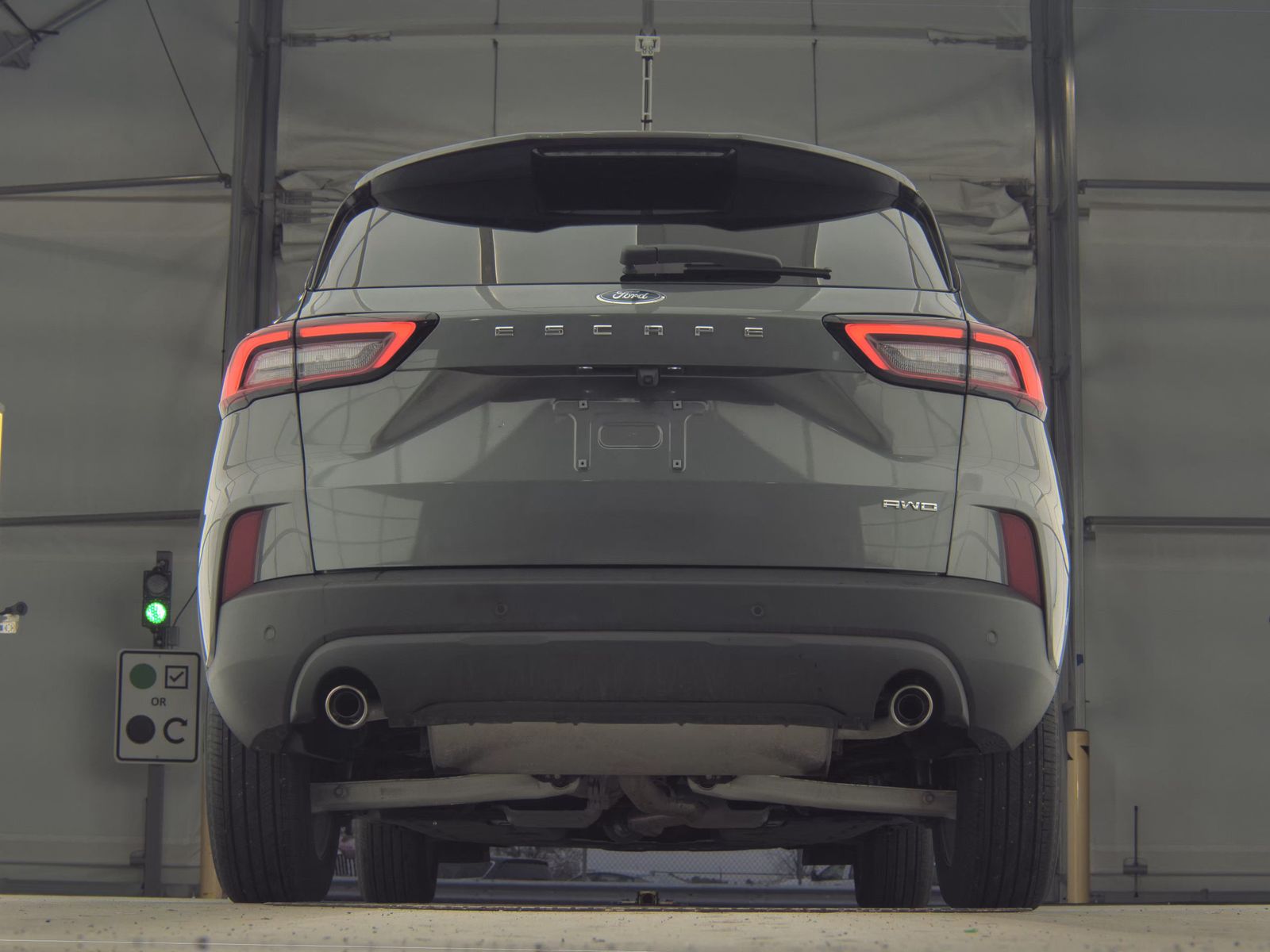 FORD ESCAPE - 8