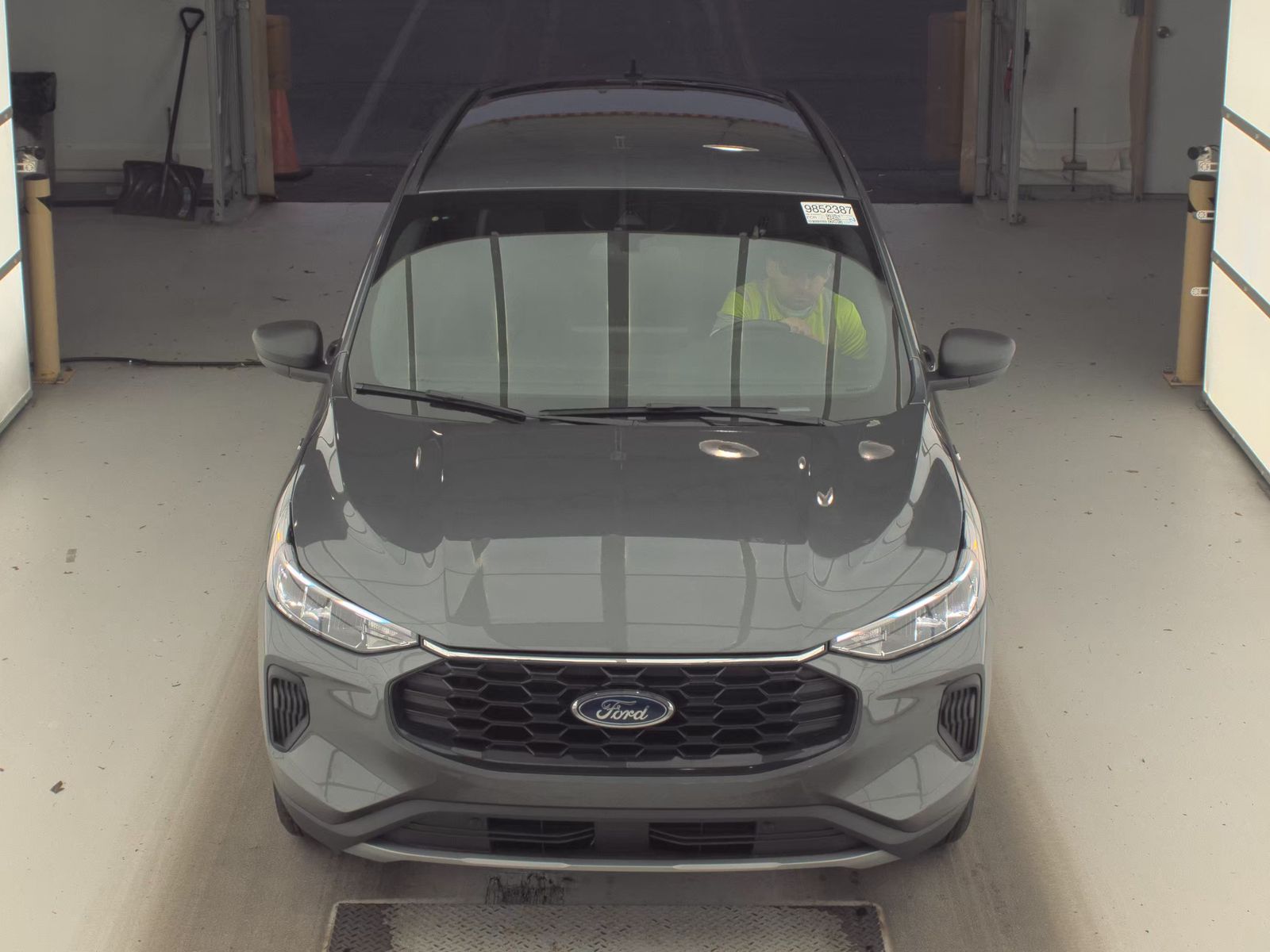 FORD ESCAPE - 3