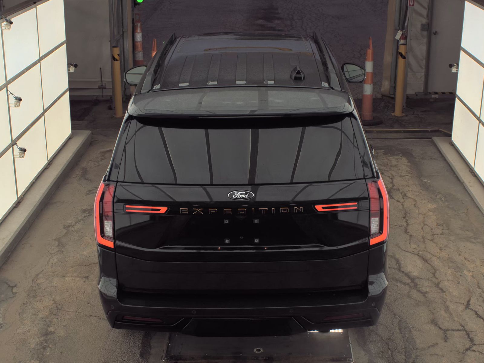 FORD EXPEDITION - 7