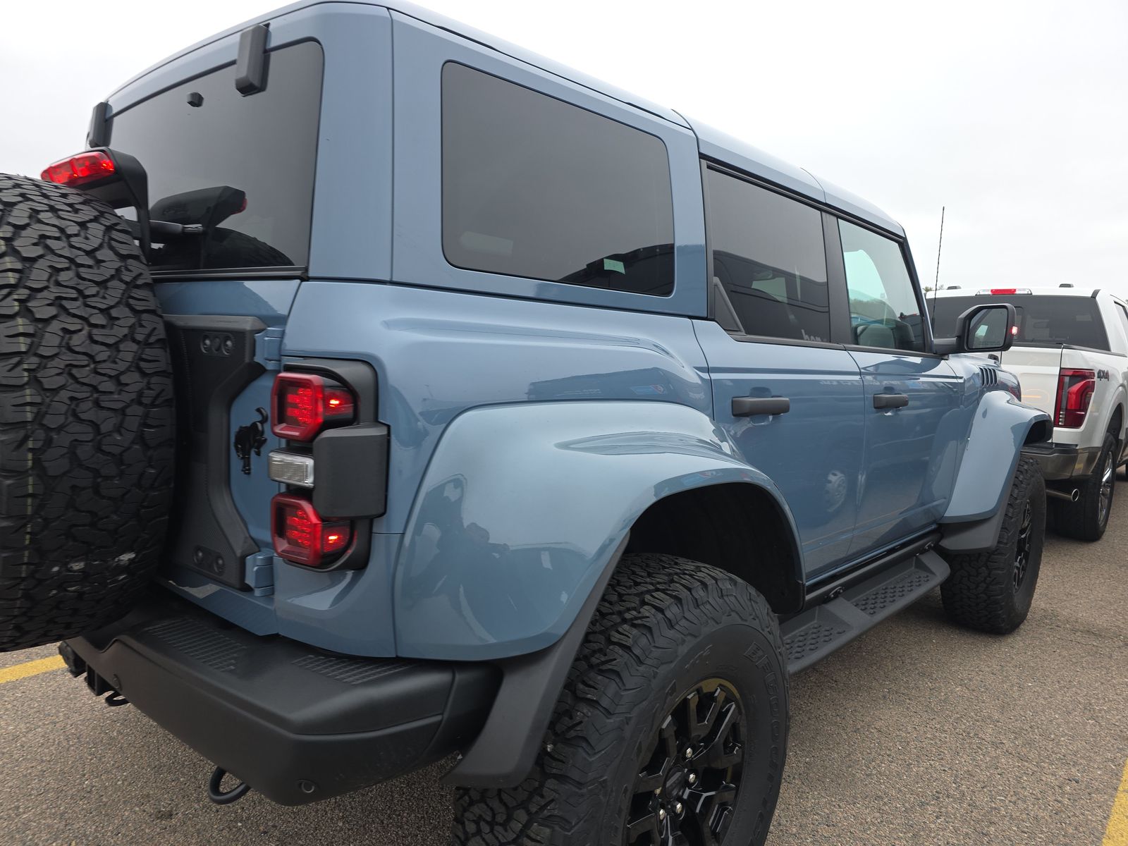 FORD BRONCO - 5