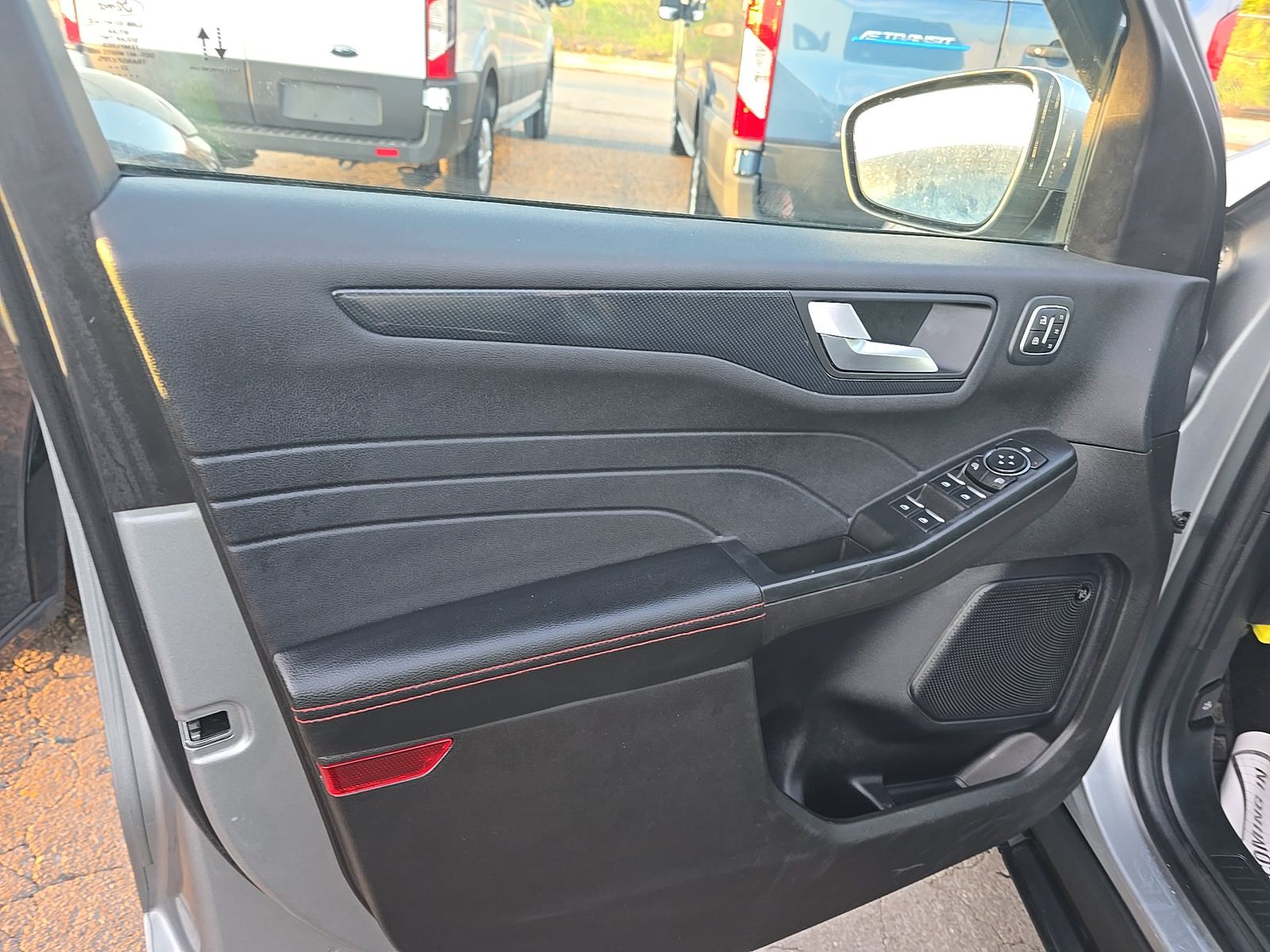 2024 Ford Escape ST-Line Select AWD