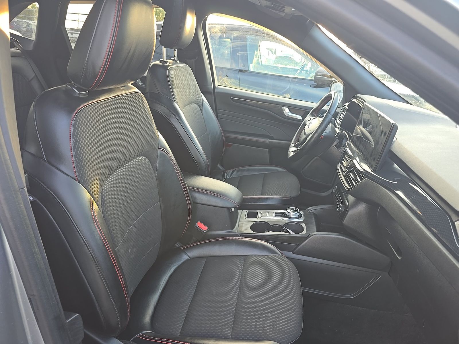 2024 Ford Escape ST-Line Select AWD