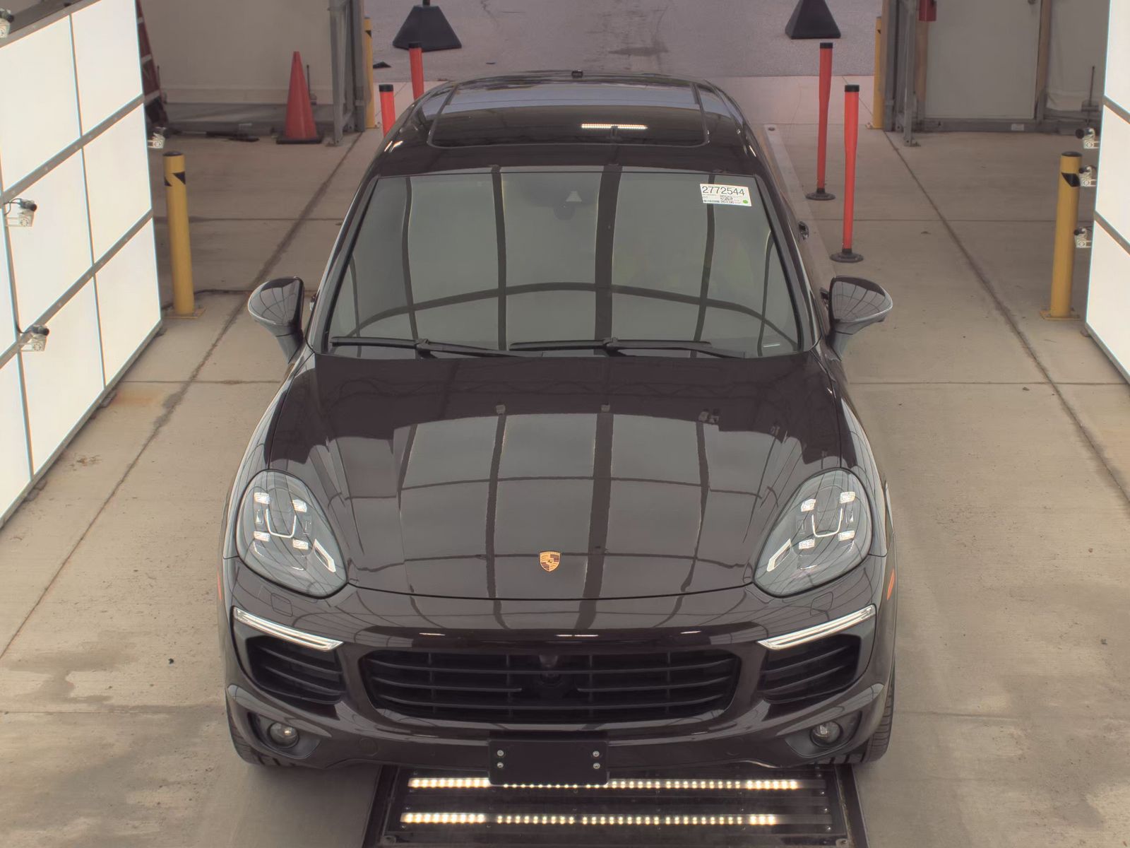 PORSCHE CAYENNE - 3