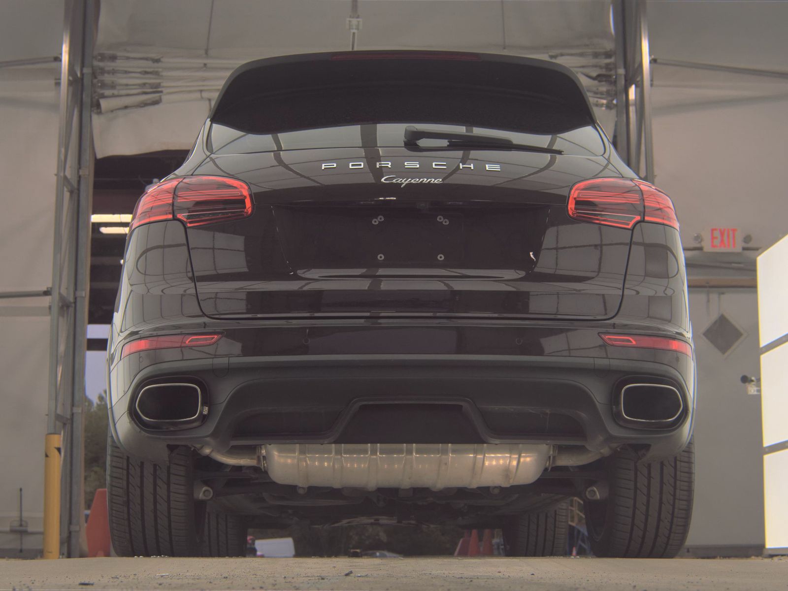 PORSCHE CAYENNE - 8