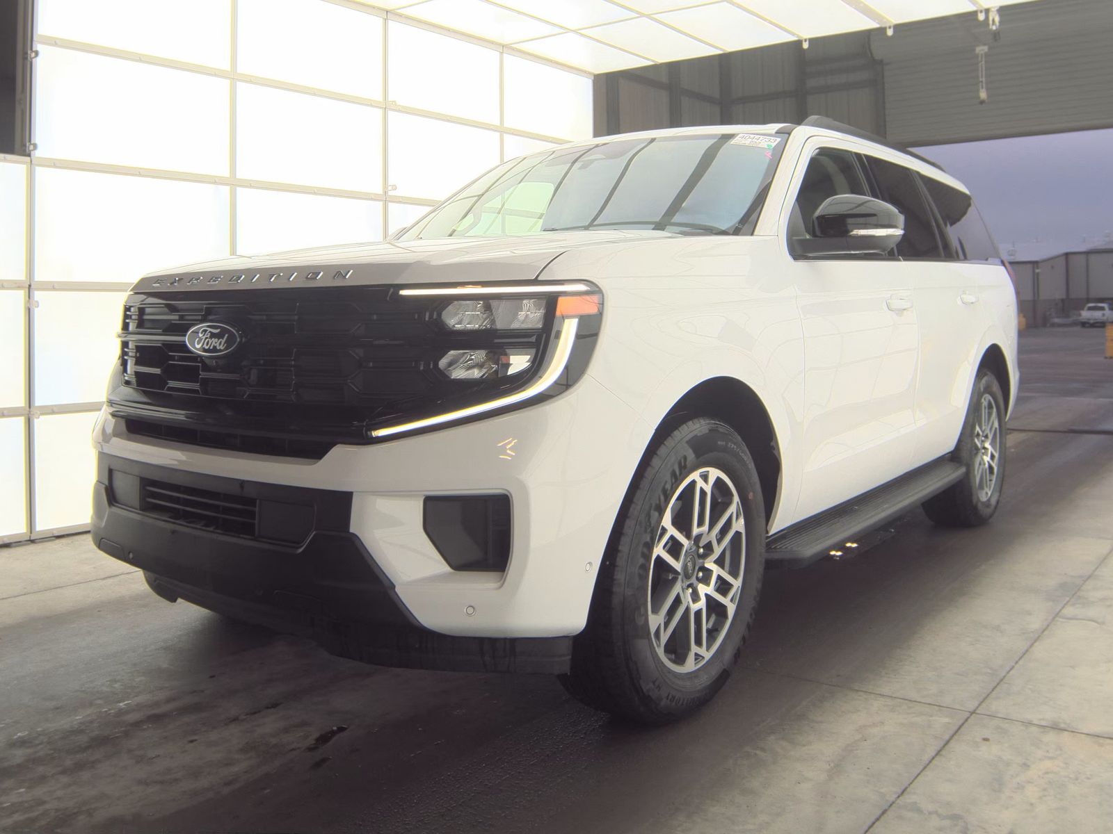 FORD EXPEDITION - 1