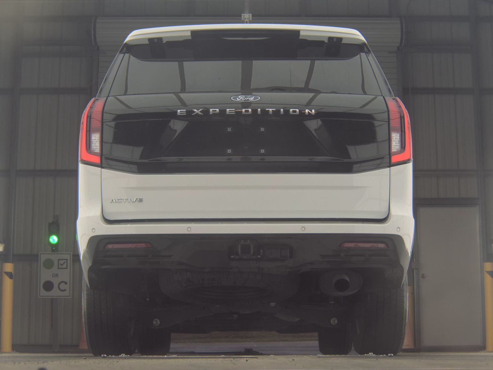 FORD EXPEDITION - 8