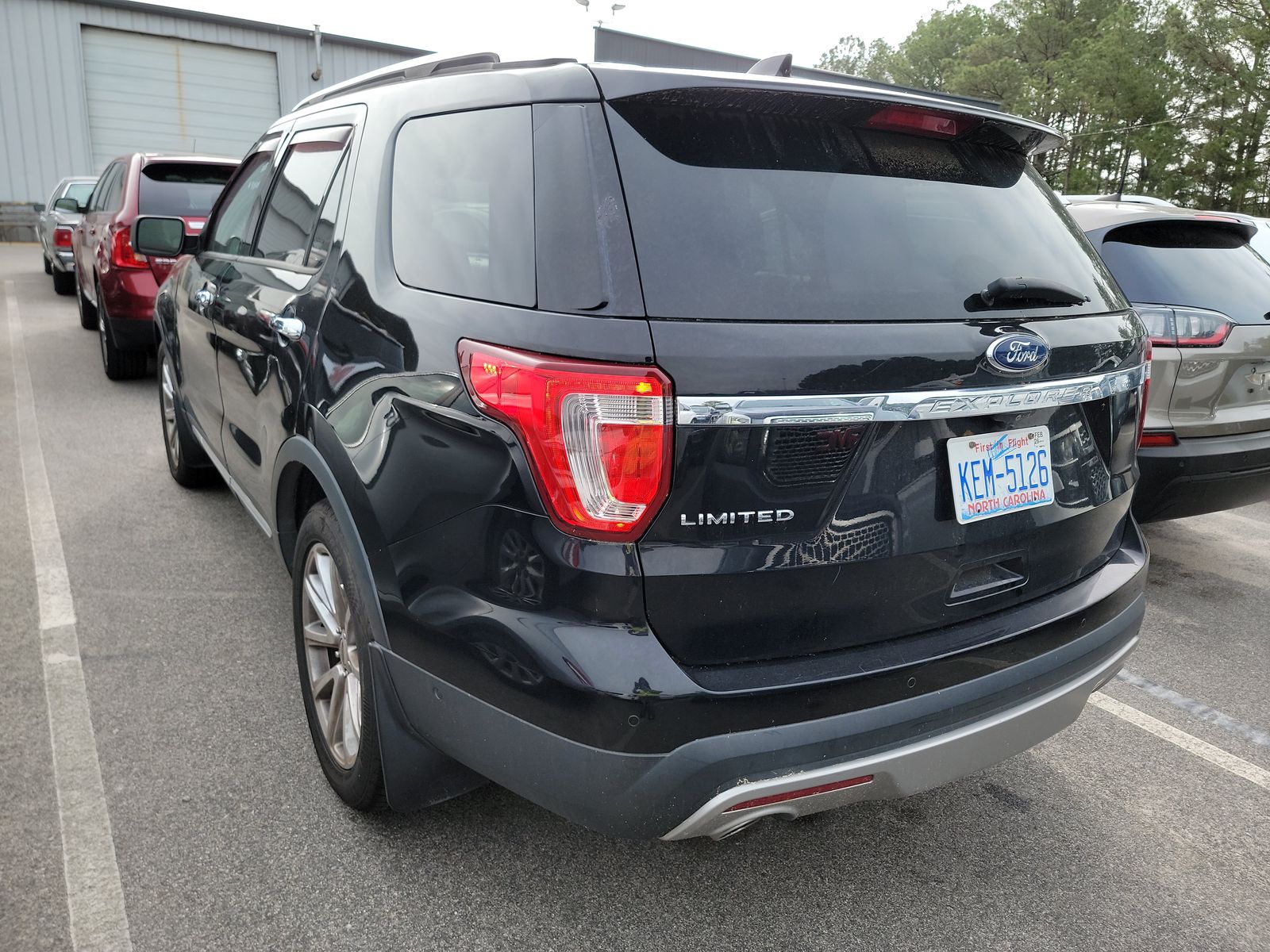 FORD EXPLORER - 7