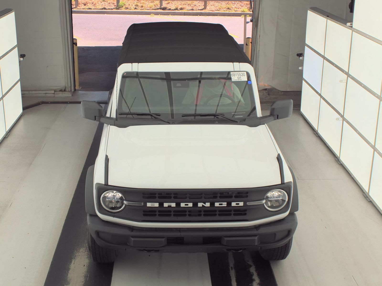 FORD BRONCO - 3