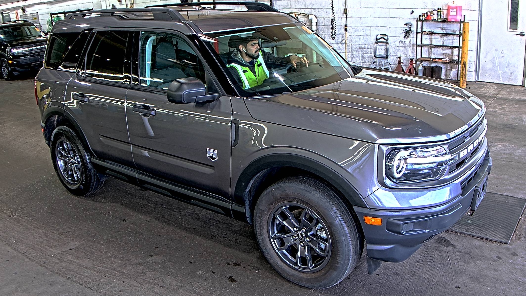 FORD BRONCO - 4